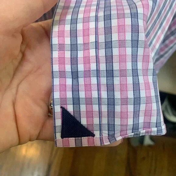 Untuckit men’s shirt size L - Picture 4 of 8